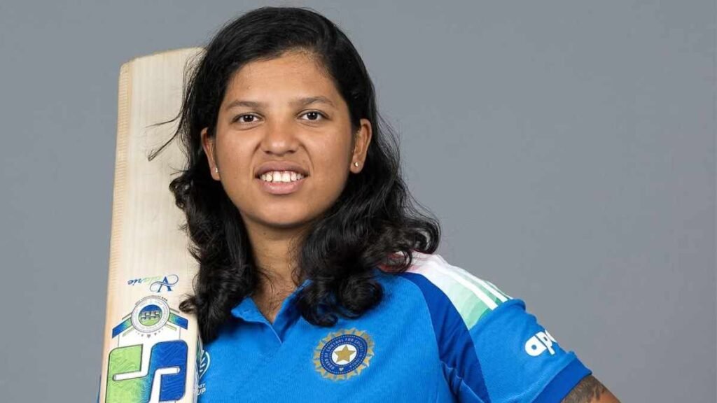 Richa Ghosh Highest score in T20, Age, Stats, WPL Team
